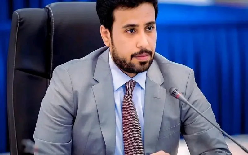 الربيزي: التحريض على رئيس هيئة التشاور يكشف مجاهرة نخب الشمال بالعداء للجنوب