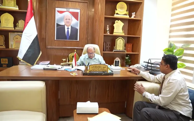 محافظ حضرموت يطلع على تحضيرات المؤتمر الطبي الدولي