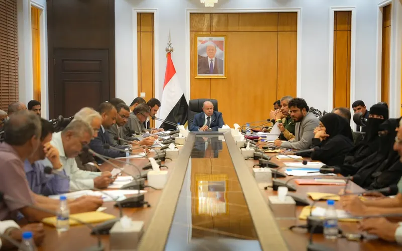 الخنبشي يترأس الاجتماع الدوري للمكتب التنفيذي بساحل حضرموت ويشدد على تحسين الخدمات