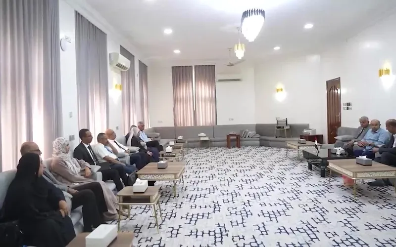 الخنبشي يترأس جانبًا من الاجتماع الدوري الرابع للمجلس الطبي الأعلى