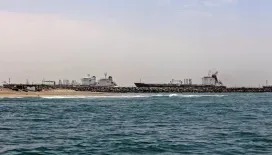 هيئة بحرية بريطانية: اقتراب قوارب من ناقلة جنوب عدن والسلطات تحقق في الحادث
