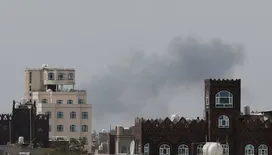 وزارة الدفاع: القوات المسلحة استهدفت مدرج مطار صنعاء الدولي