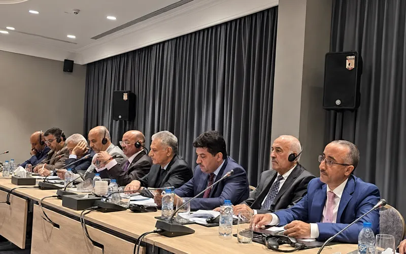 الحكومة وصندوق النقد الدولي يواصلان مناقشة برنامج المراقبة والإصلاحات الاقتصادية