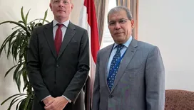 مندوب اليمن لدى الأمم المتحدة يبحث مع المبعوث الأممي مستجدات الأوضاع وجهود إحلال السلام