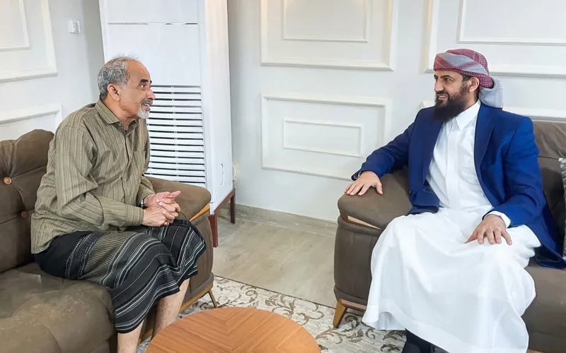 المحرمي والصبيحي يبحثان التطورات العسكرية والأمنية ومواجهة التصعيد الحوثي