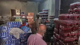 مكتب الصناعة بعدن يضبط مخالفتين في مديرية البريقة ويحيلهما إلى النيابة