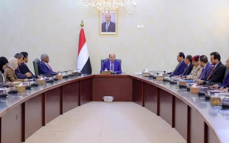 اليمن يحذر من تداعيات الدعم الإيراني للمليشيات المسلحة وتهديده أمن المنطقة والممرات البحرية